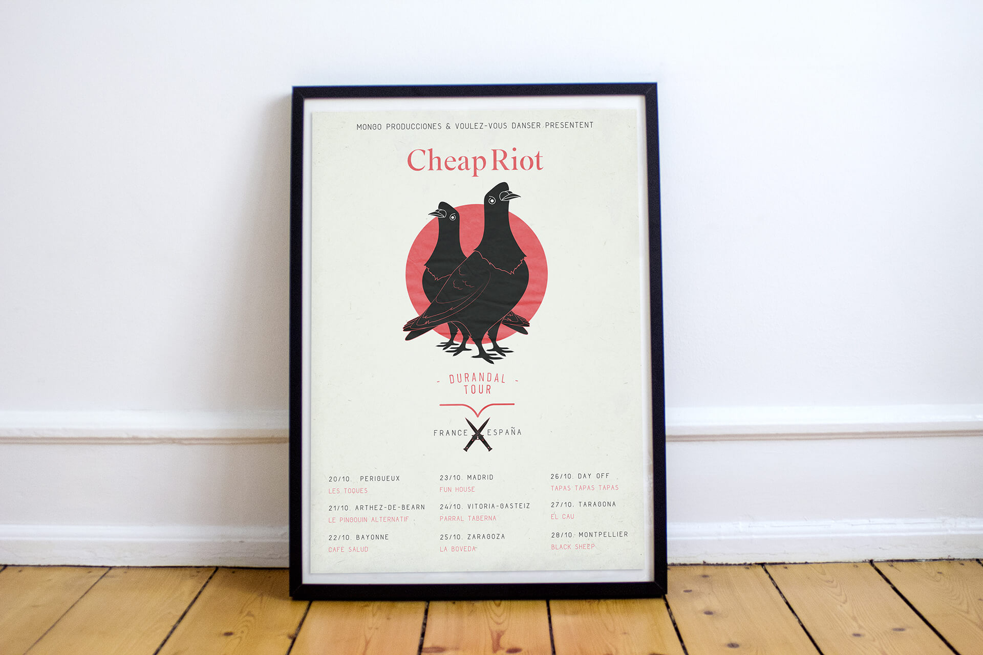 MOCKUP-01-POSTERFRAMED